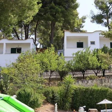 Aldeamento Turístico Villaggio Elisena
