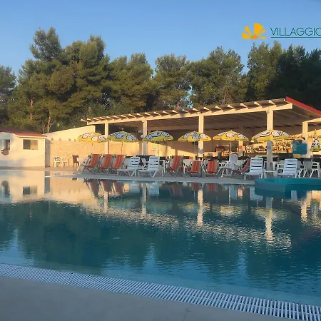 Aldeamento Turístico Villaggio Elisena